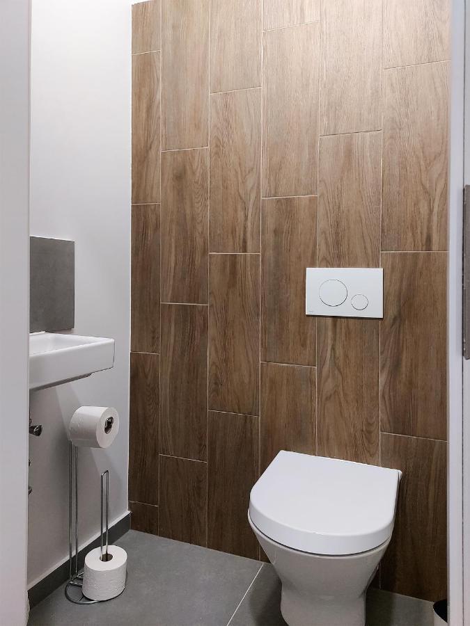 Linden Apartman 107 Glamour (Adults Only) Mosonmagyaróvár 外观 照片