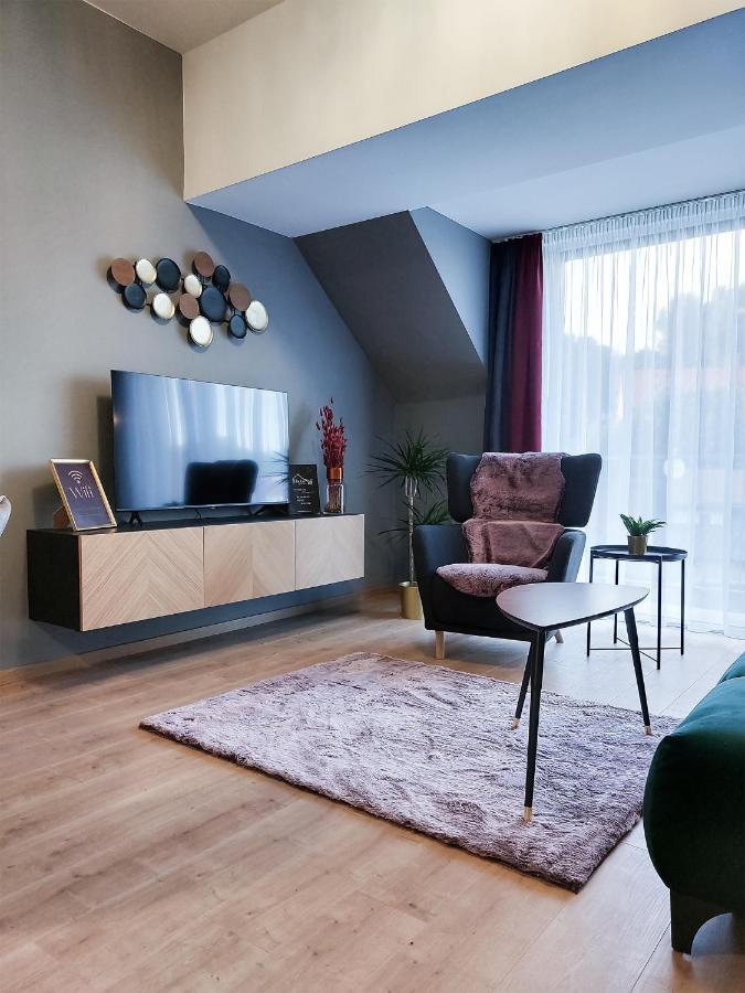 Linden Apartman 107 Glamour (Adults Only) Mosonmagyaróvár 外观 照片
